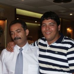 Alberto con su padre Alberto con su padre